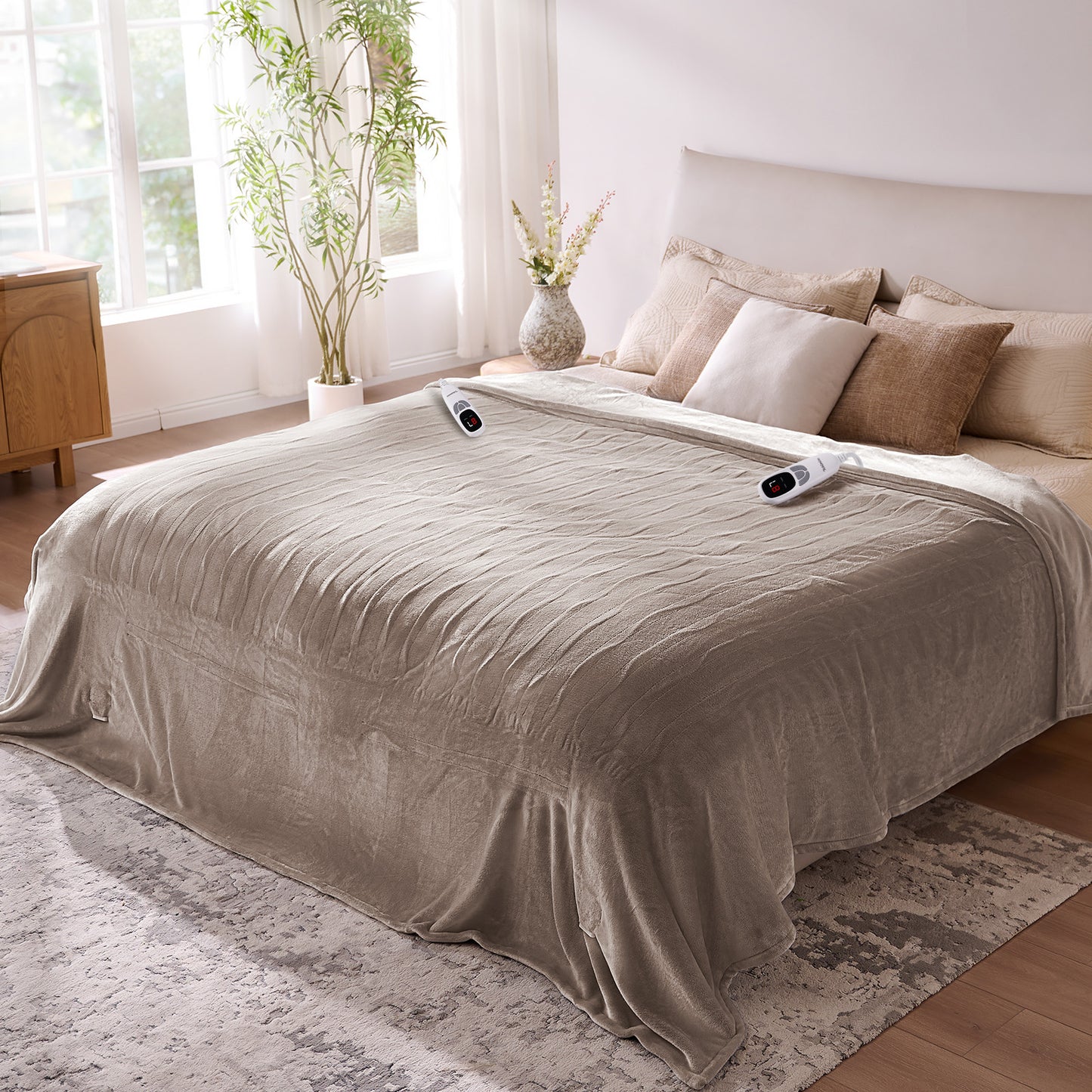 Ocuuziisu Electric Blanket 90" x 100" King Size Heated Blanket, Flannel and Sherpa, 10 Hour Auto-off, 9 Heat Settings, Fast Heating, Machine Washable, Camel