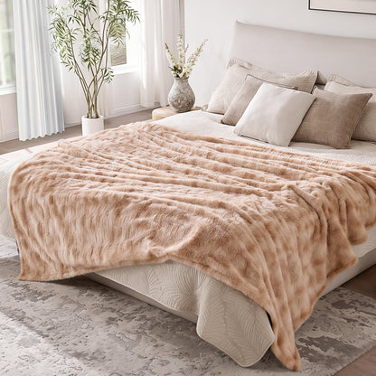 Ocuuziisu 90" × 100" Electric Blanket, King Size Heated Blanket, Brushed Faux Fur & Flannel, 9 Heat Levels, 1–10H Timer, Camel